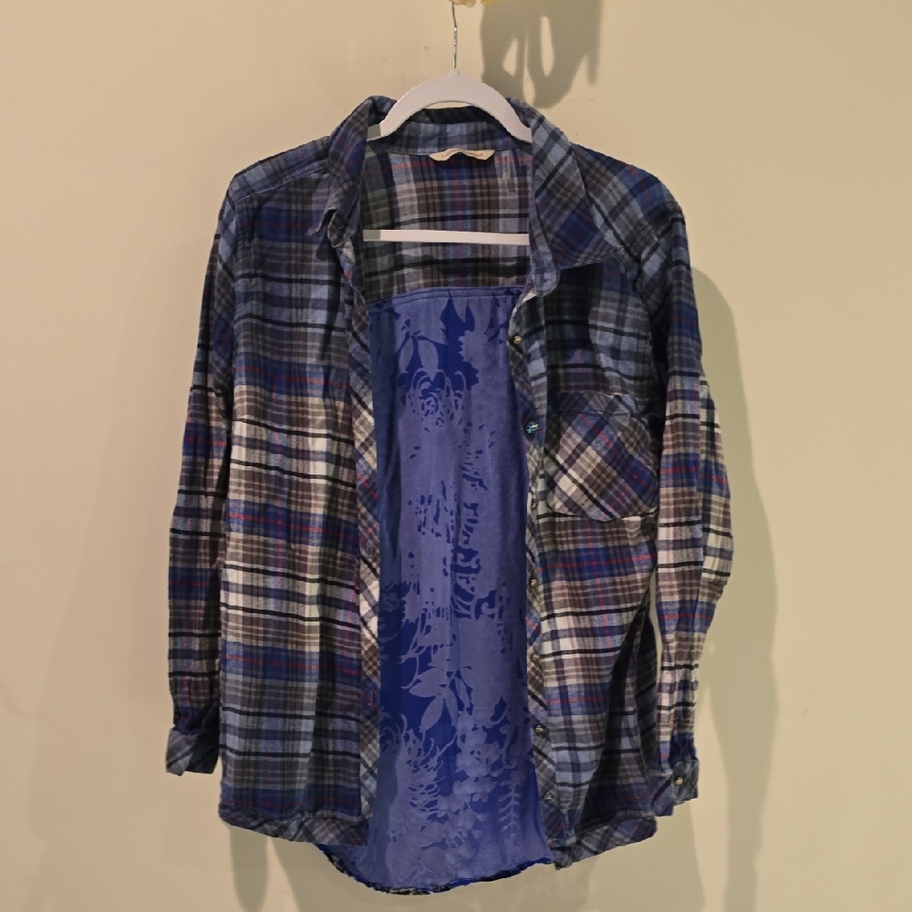 Blue and Purple Plaid Shirt Flannel Floral Back